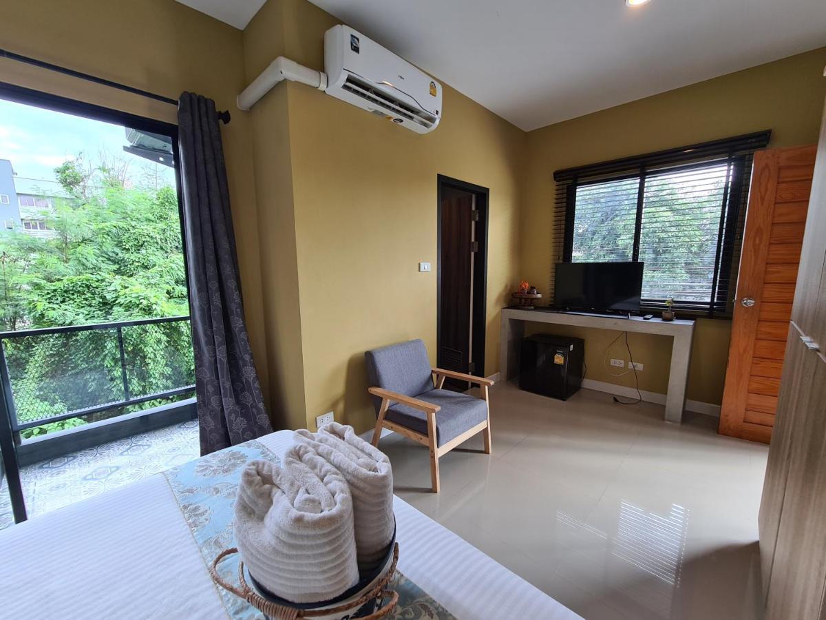 The Lantern Suites Ban Song Hong Esterno foto