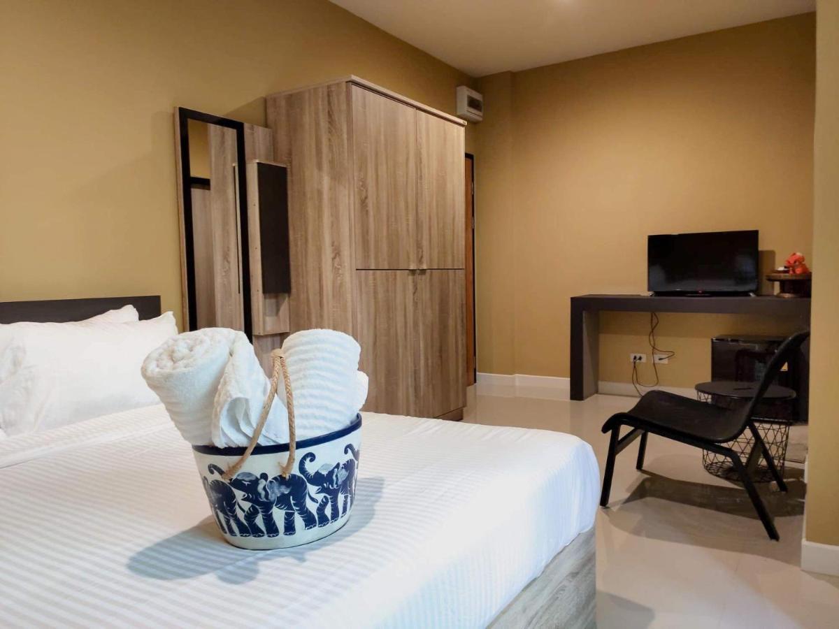 The Lantern Suites Ban Song Hong Esterno foto